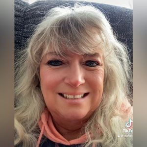 Meet your Posher, Rita